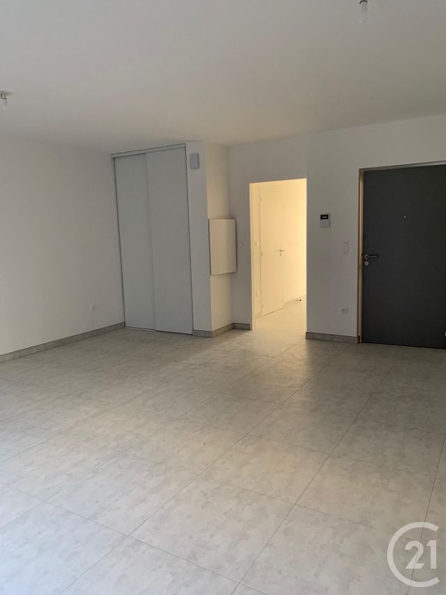 Appartement F3 à vendre - 3 pièces - 64.8 m2 - REDON - 35 - BRETAGNE - Century 21 L'Immobilière De L'Ouest Appartement F3 à vendre - 3 pièces - 64.8 m2 - REDON - 35 - BRETAGNE - Century 21 L'Immobilière De L'Ouest