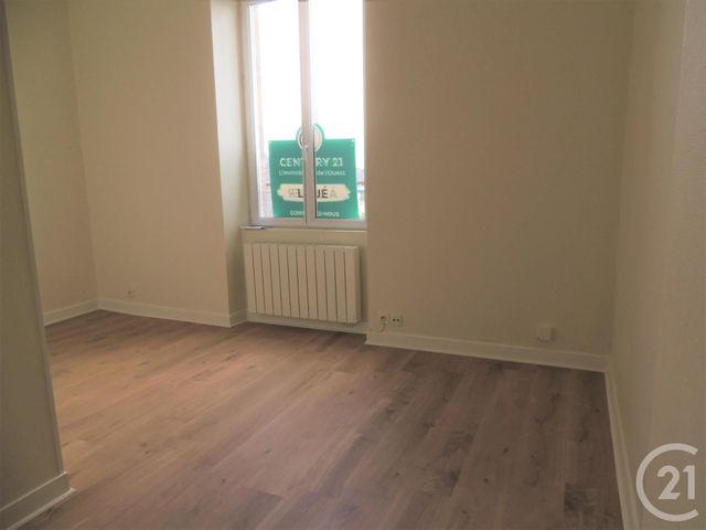 Appartement à louer - 2 pièces - 24.55 m2 - REDON - 35 - BRETAGNE - Century 21 L'Immobilière De L'Ouest Appartement à louer - 2 pièces - 24.55 m2 - REDON - 35 - BRETAGNE - Century 21 L'Immobilière De L'Ouest