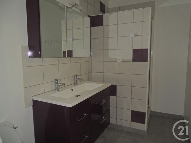 Afficher la photo en grand Appartement F3 à vendre - 3 pièces - 73.0 m2 - REDON - 35 - BRETAGNE - Century 21 L'Immobilière De L'Ouest
