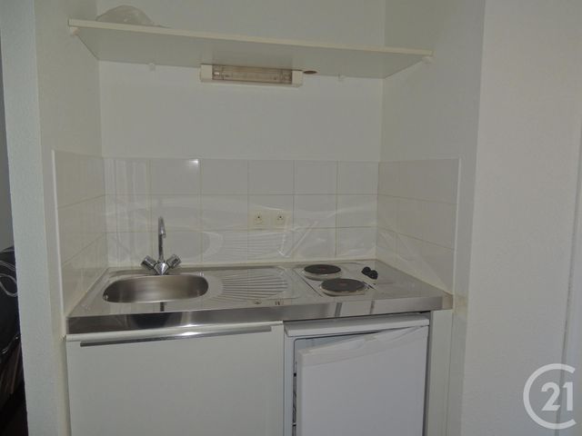 Studio à louer - 1 pièce - 19.29 m2 - REDON - 35 - BRETAGNE - Century 21 L'Immobilière De L'Ouest Studio à louer - 1 pièce - 19.29 m2 - REDON - 35 - BRETAGNE - Century 21 L'Immobilière De L'Ouest