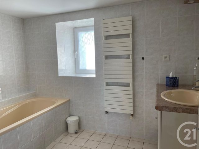 maison à vendre - 5 pièces - 180.54 m2 - PEILLAC - 56 - BRETAGNE - Century 21 L'Immobilière De L'Ouest maison à vendre - 5 pièces - 180.54 m2 - PEILLAC - 56 - BRETAGNE - Century 21 L'Immobilière De L'Ouest
