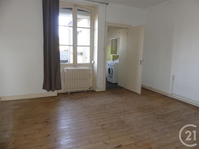 Appartement T3 à louer - 4 pièces - 84.51 m2 - ST NICOLAS DE REDON - 44 - PAYS-DE-LOIRE - Century 21 L'Immobilière De L'Ouest Appartement T3 à louer - 4 pièces - 84.51 m2 - ST NICOLAS DE REDON - 44 - PAYS-DE-LOIRE - Century 21 L'Immobilière De L'Ouest