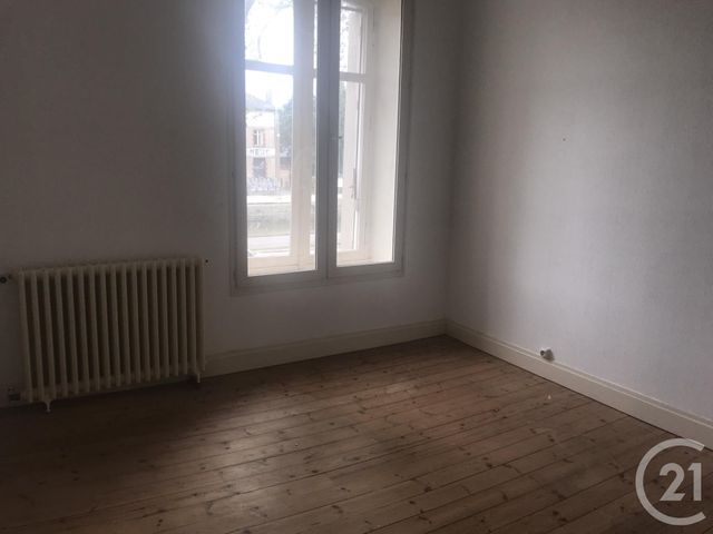 Appartement T3 à louer - 4 pièces - 84.51 m2 - ST NICOLAS DE REDON - 44 - PAYS-DE-LOIRE - Century 21 L'Immobilière De L'Ouest Appartement T3 à louer - 4 pièces - 84.51 m2 - ST NICOLAS DE REDON - 44 - PAYS-DE-LOIRE - Century 21 L'Immobilière De L'Ouest