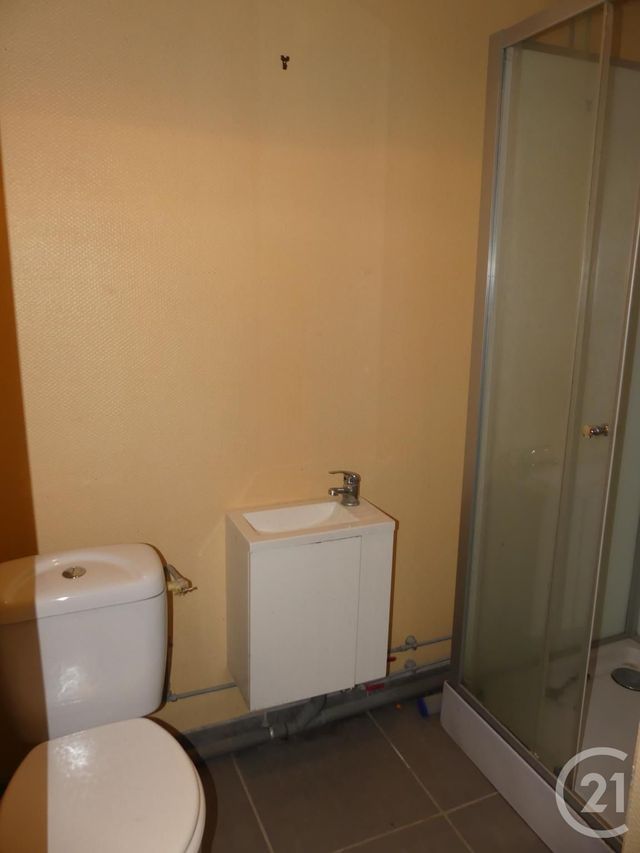 Appartement T3 à louer - 4 pièces - 84.51 m2 - ST NICOLAS DE REDON - 44 - PAYS-DE-LOIRE - Century 21 L'Immobilière De L'Ouest Appartement T3 à louer - 4 pièces - 84.51 m2 - ST NICOLAS DE REDON - 44 - PAYS-DE-LOIRE - Century 21 L'Immobilière De L'Ouest