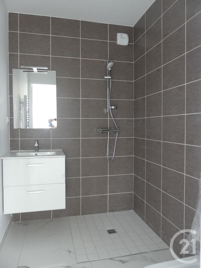 Afficher la photo en grand maison à vendre - 5 pièces - 101.22 m2 - ST NICOLAS DE REDON - 44 - PAYS-DE-LOIRE - Century 21 L'Immobilière De L'Ouest
