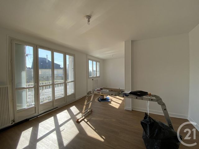 Appartement F3 à vendre - 3 pièces - 70.62 m2 - REDON - 35 - BRETAGNE - Century 21 L'Immobilière De L'Ouest Appartement F3 à vendre - 3 pièces - 70.62 m2 - REDON - 35 - BRETAGNE - Century 21 L'Immobilière De L'Ouest