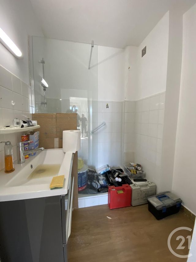 Appartement F3 à vendre - 3 pièces - 70.62 m2 - REDON - 35 - BRETAGNE - Century 21 L'Immobilière De L'Ouest Appartement F3 à vendre - 3 pièces - 70.62 m2 - REDON - 35 - BRETAGNE - Century 21 L'Immobilière De L'Ouest