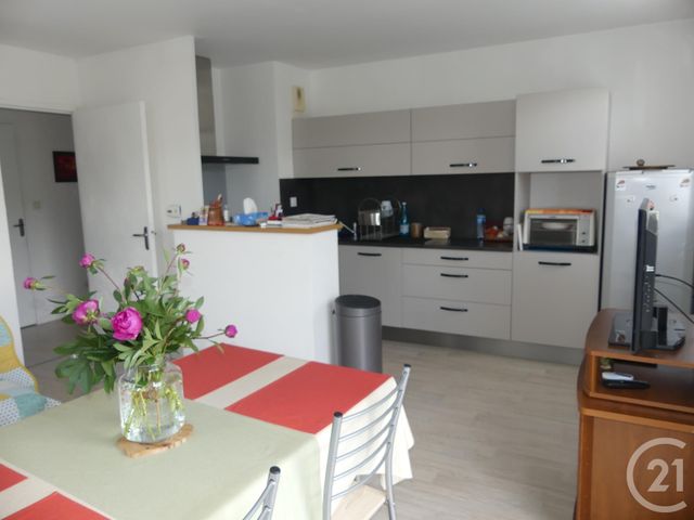Appartement T2 à vendre - 2 pièces - 40.62 m2 - ST NICOLAS DE REDON - 44 - PAYS-DE-LOIRE - Century 21 L'Immobilière De L'Ouest Appartement T2 à vendre - 2 pièces - 40.62 m2 - ST NICOLAS DE REDON - 44 - PAYS-DE-LOIRE - Century 21 L'Immobilière De L'Ouest