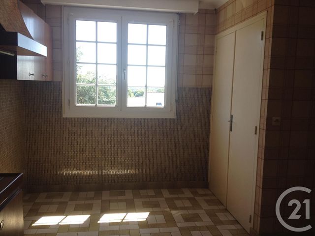 Appartement T3 à louer - 3 pièces - 65.6 m2 - STE MARIE - 35 - BRETAGNE - Century 21 L'Immobilière De L'Ouest Appartement T3 à louer - 3 pièces - 65.6 m2 - STE MARIE - 35 - BRETAGNE - Century 21 L'Immobilière De L'Ouest