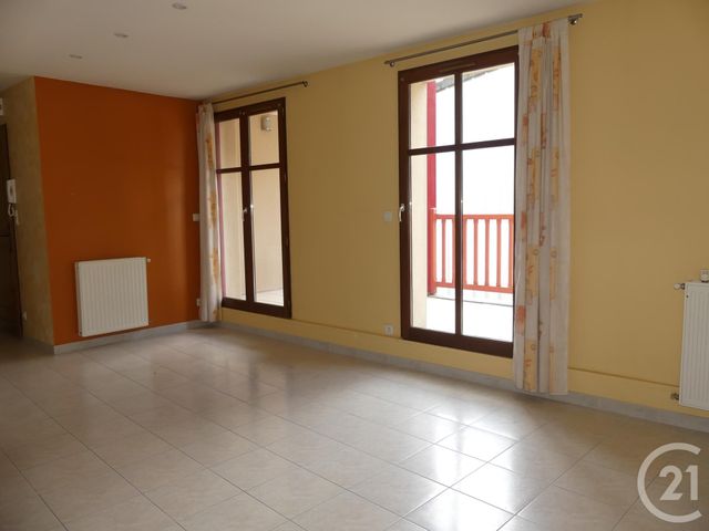Afficher la photo en grand Appartement T4 à vendre - 4 pièces - 102.02 m2 - REDON - 35 - BRETAGNE - Century 21 L'Immobilière De L'Ouest