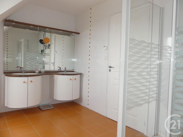 Afficher la photo en grand maison à vendre - 8 pièces - 239.01 m2 - PEILLAC - 56 - BRETAGNE - Century 21 L'Immobilière De L'Ouest