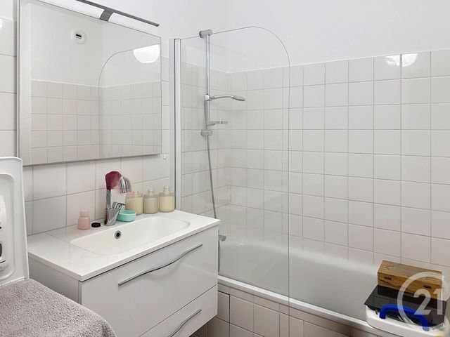 Appartement T3 à vendre - 3 pièces - 63.95 m2 - REDON - 35 - BRETAGNE - Century 21 L'Immobilière De L'Ouest