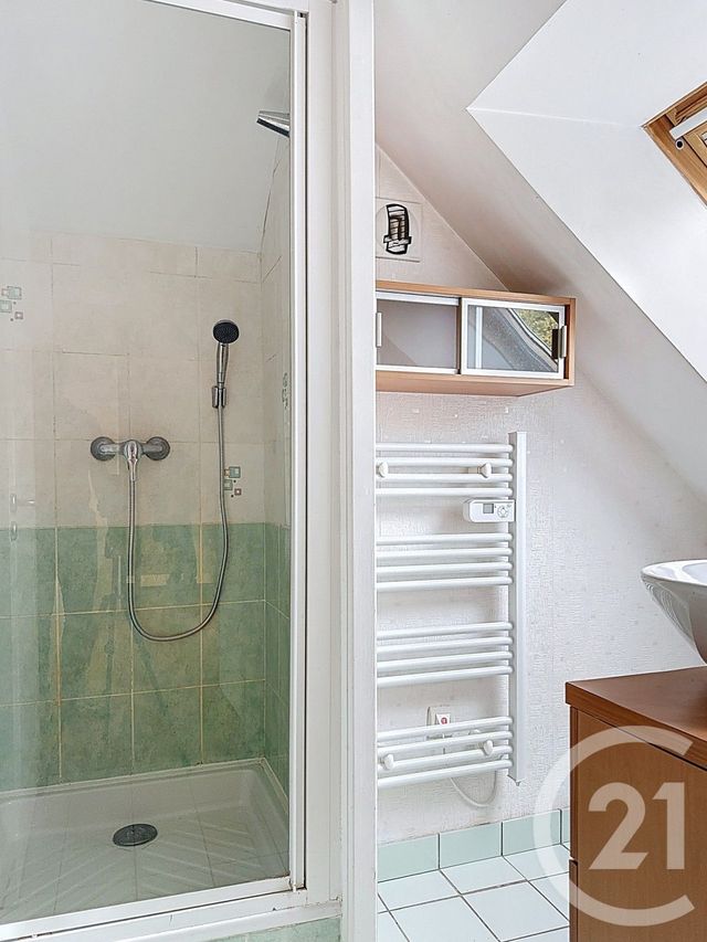 Appartement T4 à vendre - 4 pièces - 78.27 m2 - REDON - 35 - BRETAGNE - Century 21 L'Immobilière De L'Ouest