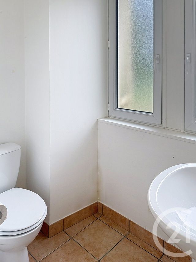 Appartement F3 à louer - 3 pièces - 61.45 m2 - BAINS SUR OUST - 35 - BRETAGNE - Century 21 L'Immobilière De L'Ouest