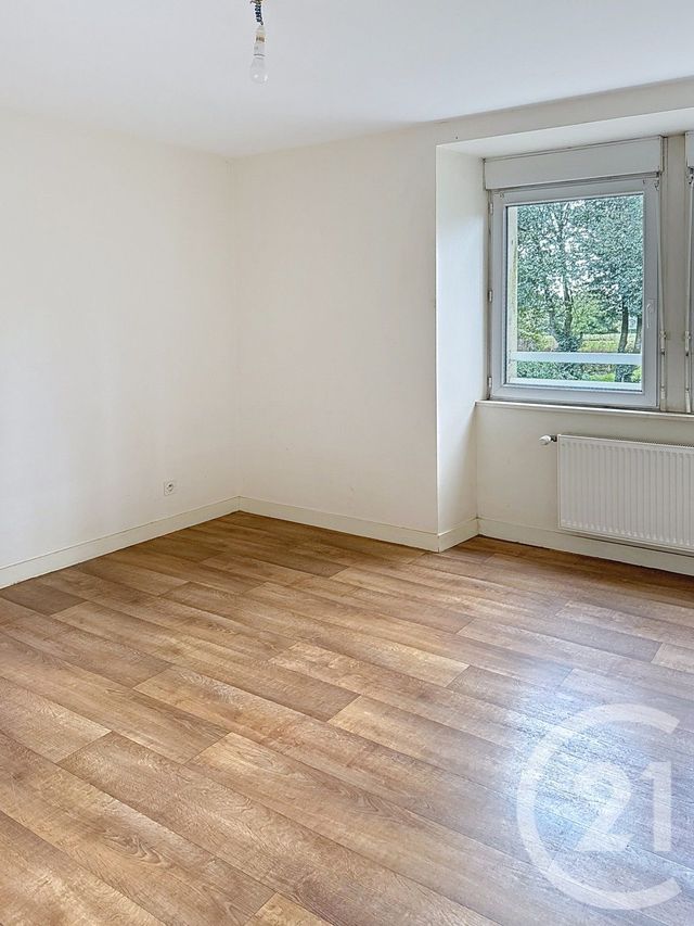 Appartement F3 à louer - 3 pièces - 61.45 m2 - BAINS SUR OUST - 35 - BRETAGNE - Century 21 L'Immobilière De L'Ouest