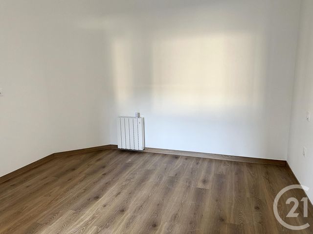 Appartement F2 à louer - 2 pièces - 54.41 m2 - REDON - 35 - BRETAGNE - Century 21 L'Immobilière De L'Ouest