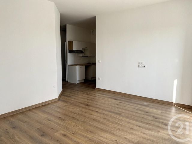 Appartement F2 à louer - 2 pièces - 54.41 m2 - REDON - 35 - BRETAGNE - Century 21 L'Immobilière De L'Ouest