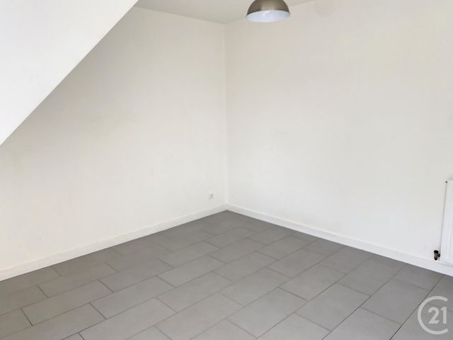 Appartement T2 à louer - 2 pièces - 33.12 m2 - ALLAIRE - 56 - BRETAGNE - Century 21 L'Immobilière De L'Ouest