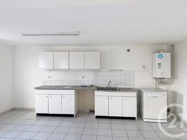 Appartement T3 à louer - 3 pièces - 88.23 m2 - PLESSE - 44 - PAYS-DE-LOIRE - Century 21 L'Immobilière De L'Ouest