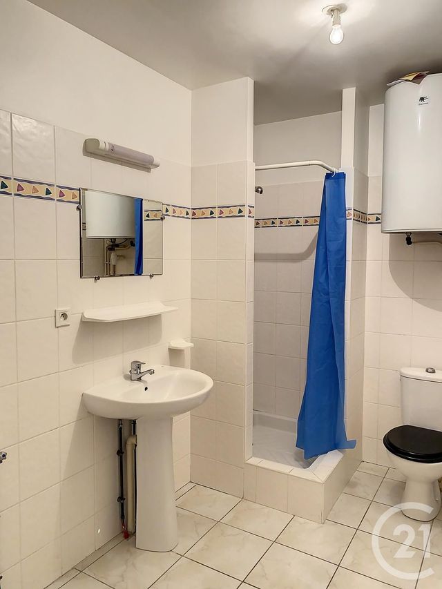 Appartement F2 à louer - 2 pièces - 52.85 m2 - REDON - 35 - BRETAGNE - Century 21 L'Immobilière De L'Ouest