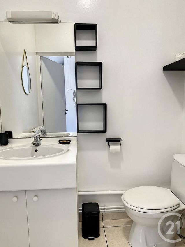 Appartement T1 à louer - 2 pièces - 24.2 m2 - REDON - 35 - BRETAGNE - Century 21 L'Immobilière De L'Ouest