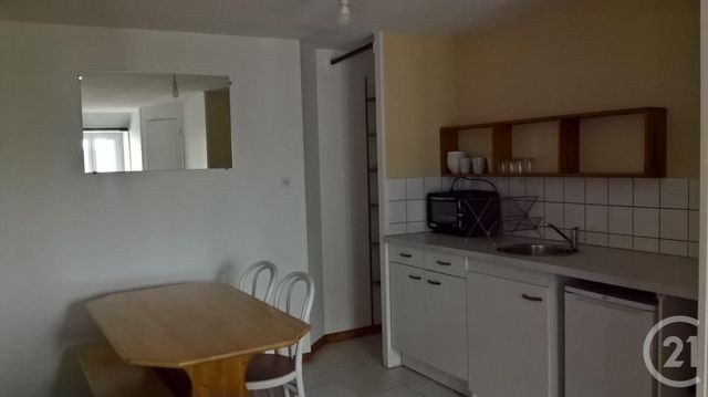 Appartement T2 à louer - 2 pièces - 26.34 m2 - REDON - 35 - BRETAGNE - Century 21 L'Immobilière De L'Ouest