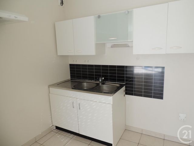 Appartement F3 à louer - 4 pièces - 70.1 m2 - REDON - 35 - BRETAGNE - Century 21 L'Immobilière De L'Ouest