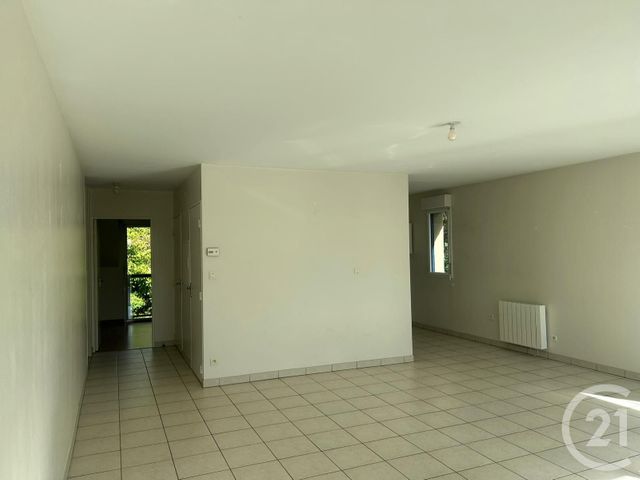 Appartement T3 à louer - 4 pièces - 70.1 m2 - REDON - 35 - BRETAGNE - Century 21 L'Immobilière De L'Ouest