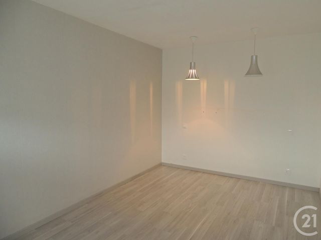 maison à vendre - 2 pièces - 37.0 m2 - ST NICOLAS DE REDON - 44 - PAYS-DE-LOIRE - Century 21 L'Immobilière De L'Ouest