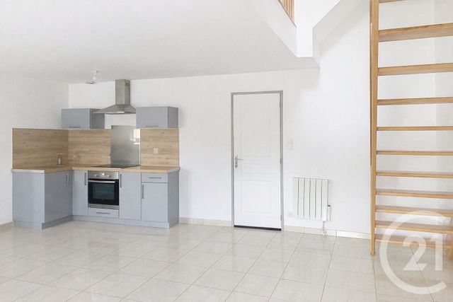 maison à louer - 4 pièces - 84.01 m2 - BAINS SUR OUST - 35 - BRETAGNE - Century 21 L'Immobilière De L'Ouest