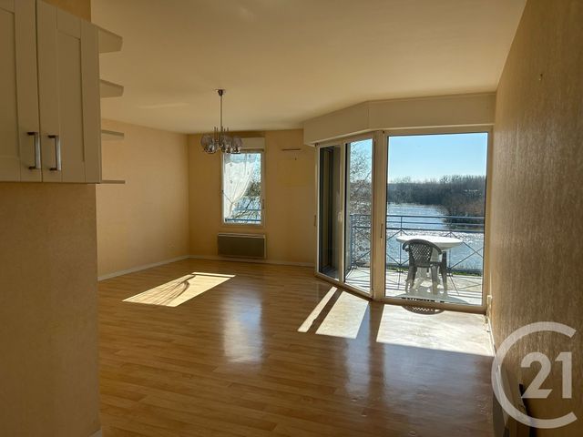 Appartement T3 à louer - 3 pièces - 63.6 m2 - REDON - 35 - BRETAGNE - Century 21 L'Immobilière De L'Ouest