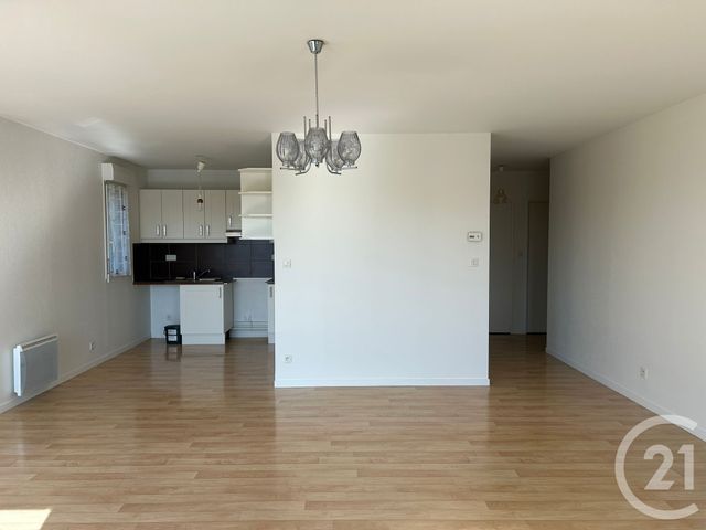 Appartement T3 à louer - 3 pièces - 63.6 m2 - REDON - 35 - BRETAGNE - Century 21 L'Immobilière De L'Ouest