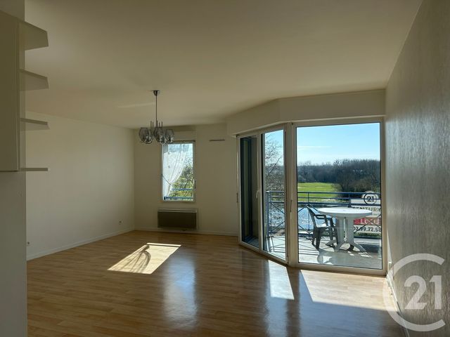 Appartement T3 à louer - 3 pièces - 63.6 m2 - REDON - 35 - BRETAGNE - Century 21 L'Immobilière De L'Ouest