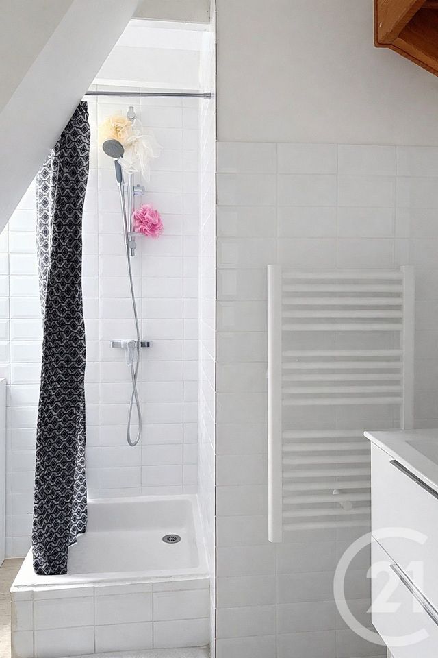 Appartement T1 à vendre - 1 pièce - 23.94 m2 - REDON - 35 - BRETAGNE - Century 21 L'Immobilière De L'Ouest