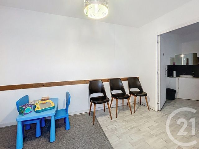 Appartement T2 à vendre - 3 pièces - 67.9 m2 - REDON - 35 - BRETAGNE - Century 21 L'Immobilière De L'Ouest
