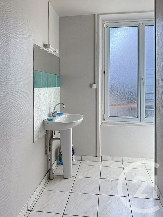 maison à louer - 3 pièces - 77.98 m2 - GUEMENE PENFAO - 44 - PAYS-DE-LOIRE - Century 21 L'Immobilière De L'Ouest