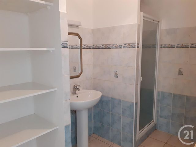 maison à louer - 5 pièces - 111.15 m2 - ST NICOLAS DE REDON - 44 - PAYS-DE-LOIRE - Century 21 L'Immobilière De L'Ouest