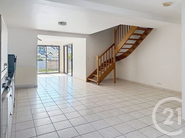 maison à louer - 5 pièces - 111.15 m2 - ST NICOLAS DE REDON - 44 - PAYS-DE-LOIRE - Century 21 L'Immobilière De L'Ouest