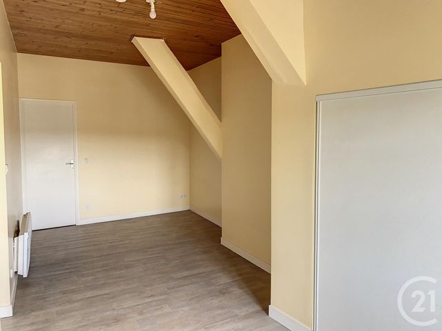 Appartement T2 à louer - 2 pièces - 50.32 m2 - REDON - 35 - BRETAGNE - Century 21 L'Immobilière De L'Ouest