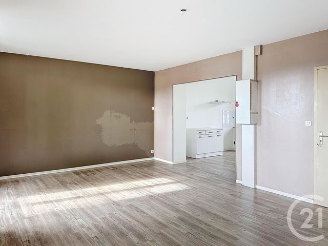 Appartement T3 à louer - 3 pièces - 72.26 m2 - ST NICOLAS DE REDON - 44 - PAYS-DE-LOIRE - Century 21 L'Immobilière De L'Ouest