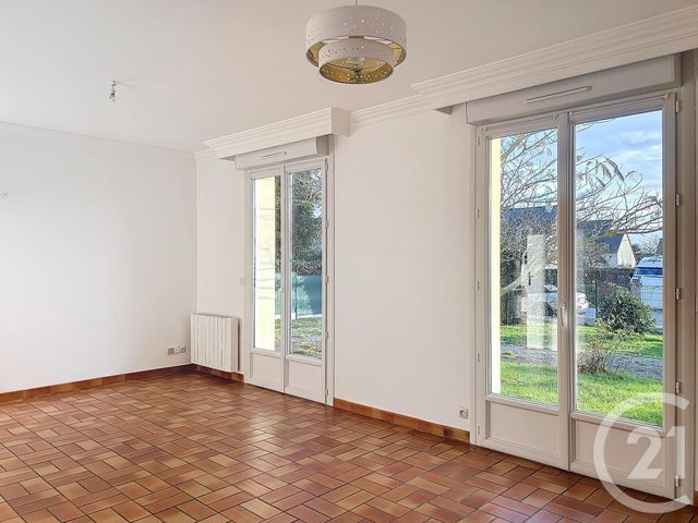 maison à louer - 4 pièces - 87.63 m2 - STE MARIE - 35 - BRETAGNE - Century 21 L'Immobilière De L'Ouest