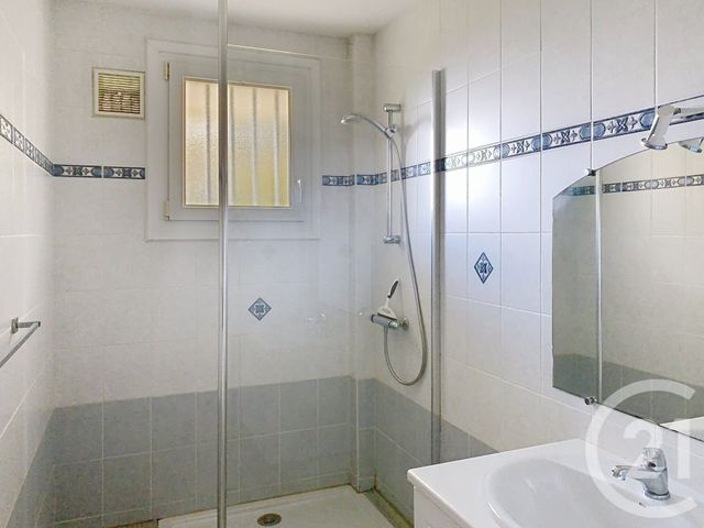 Appartement T2 à louer - 2 pièces - 56.92 m2 - REDON - 35 - BRETAGNE - Century 21 L'Immobilière De L'Ouest