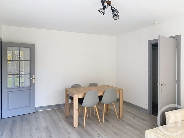 Appartement T2 à louer - 2 pièces - 56.92 m2 - REDON - 35 - BRETAGNE - Century 21 L'Immobilière De L'Ouest