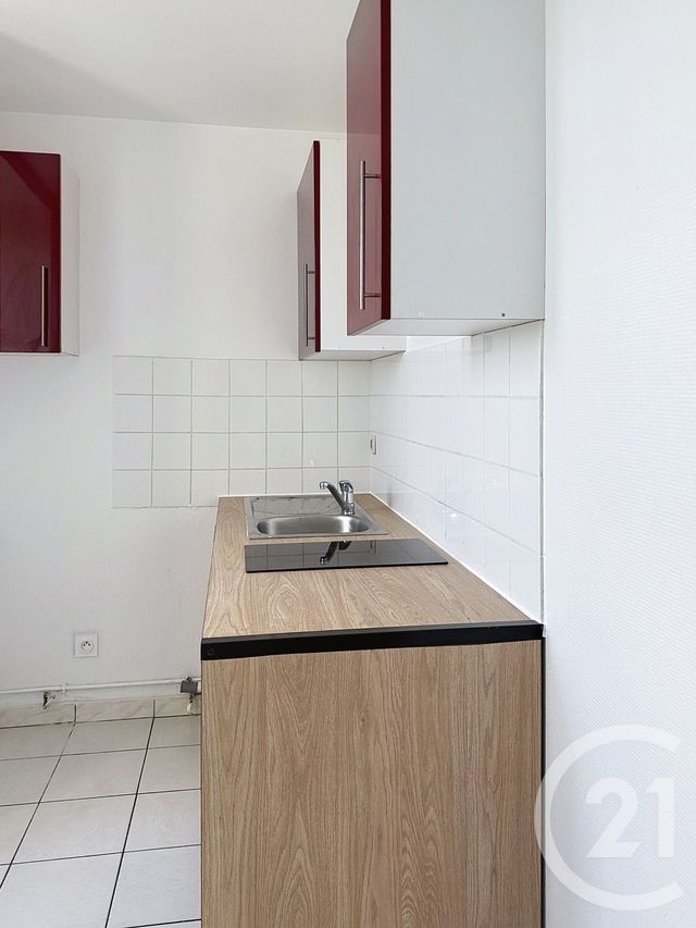 Appartement Studio à vendre - 1 pièce - 24.79 m2 - REDON - 35 - BRETAGNE - Century 21 L'Immobilière De L'Ouest