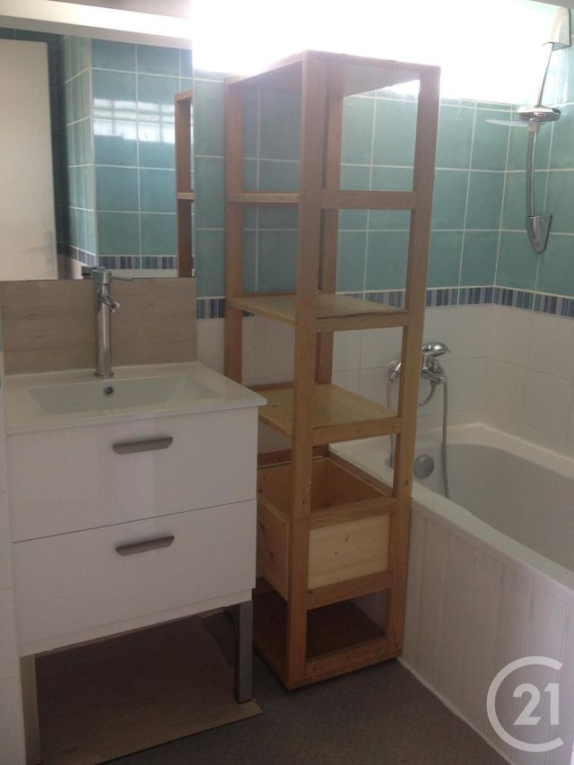 Appartement T3 à louer - 3 pièces - 46.65 m2 - AVESSAC - 44 - PAYS-DE-LOIRE - Century 21 L'Immobilière De L'Ouest