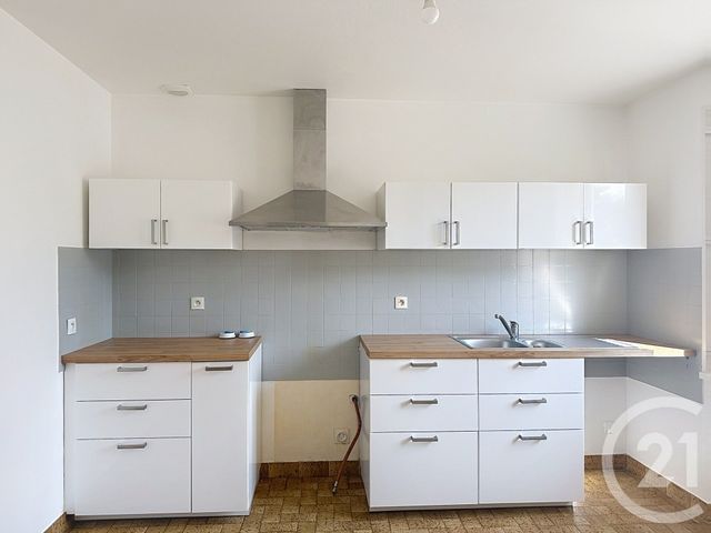 maison à louer - 6 pièces - 127.53 m2 - BAINS SUR OUST - 35 - BRETAGNE - Century 21 L'Immobilière De L'Ouest