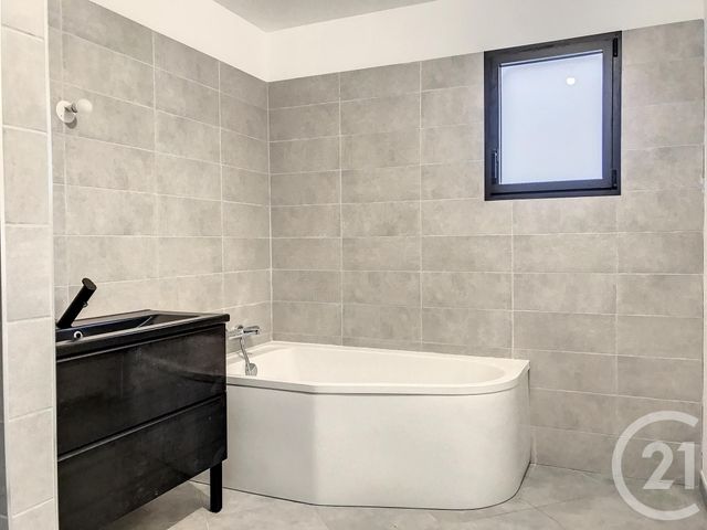 maison à louer - 4 pièces - 97.69 m2 - STE MARIE - 35 - BRETAGNE - Century 21 L'Immobilière De L'Ouest
