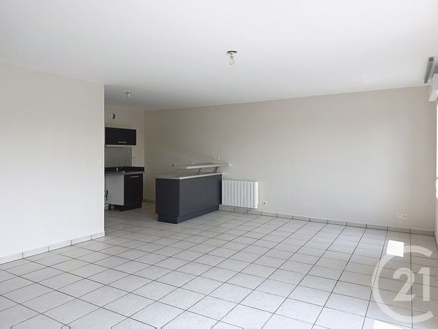 Appartement Duplex à louer - 5 pièces - 81.86 m2 - REDON - 35 - BRETAGNE - Century 21 L'Immobilière De L'Ouest