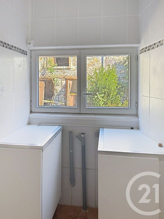 Appartement T2 à louer - 2 pièces - 37.15 m2 - ST NICOLAS DE REDON - 44 - PAYS-DE-LOIRE - Century 21 L'Immobilière De L'Ouest