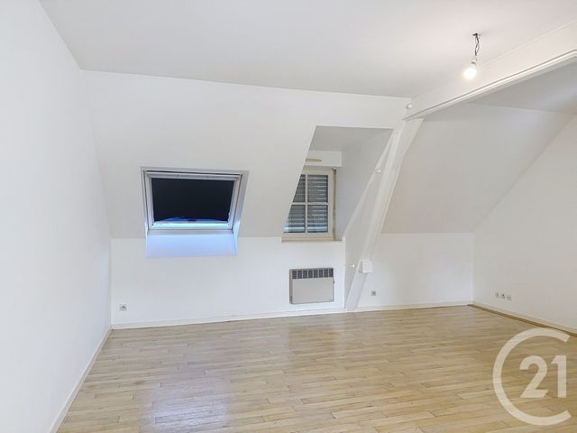 Appartement F2 à louer - 2 pièces - 52.42 m2 - REDON - 35 - BRETAGNE - Century 21 L'Immobilière De L'Ouest